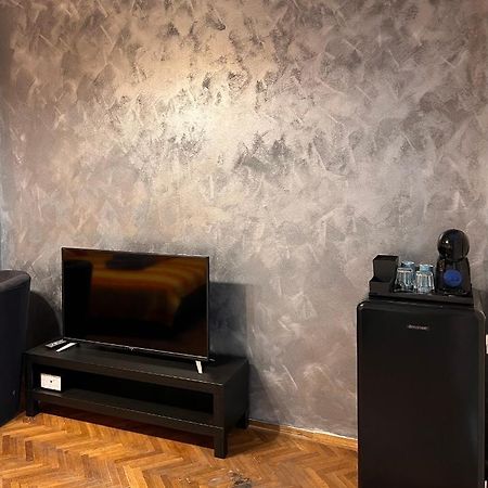 Emi Apartaments Bukarest Kültér fotó